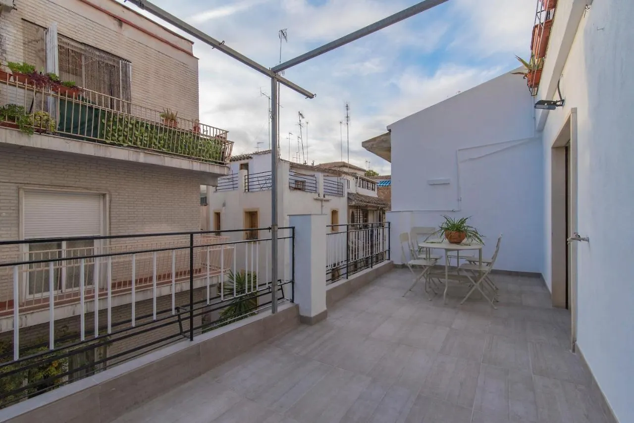 Essence Home Apartments III Granada