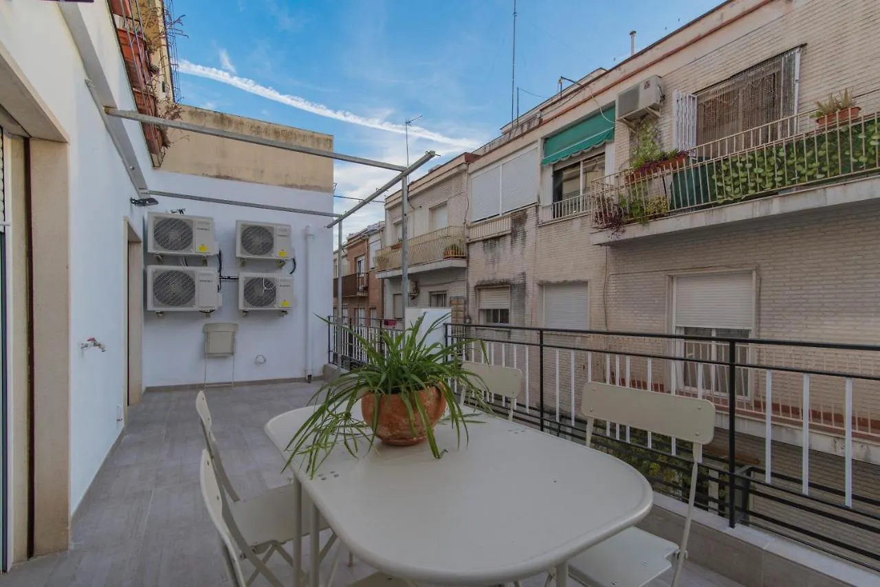 Essence Home Apartments III Granada