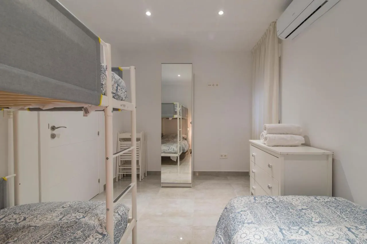 Essence Home Apartments III Granada 0*,  Spain